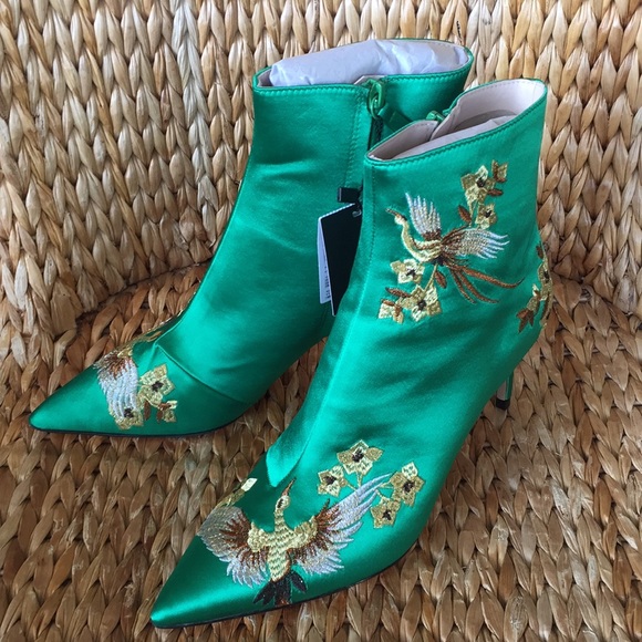 Zara Shoes - ZARA Pointed Toe Satin Ankle Boot 9M 40 7UK
